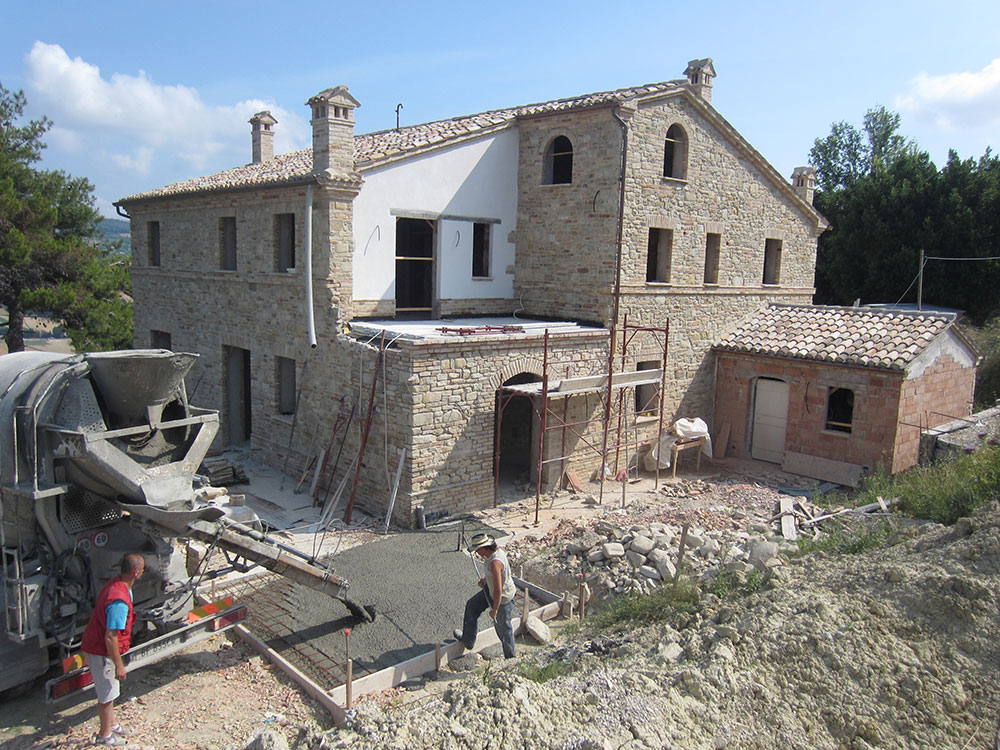 Le Marche restoration projects